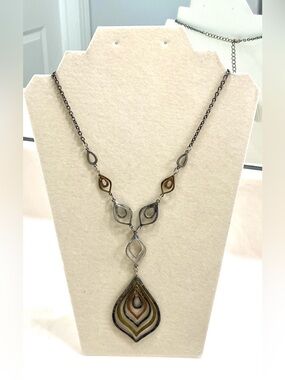 Vintage Multi-Tone Layered Teardrop Necklace in Silver and Brown